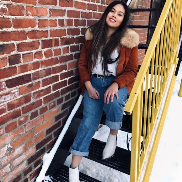 Meet your Posher, Ashley - Picture 3 of 7